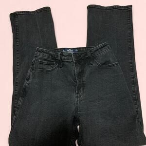 Hollister Ultra High Rise Dad Jean Black Denim Size 2R- 26